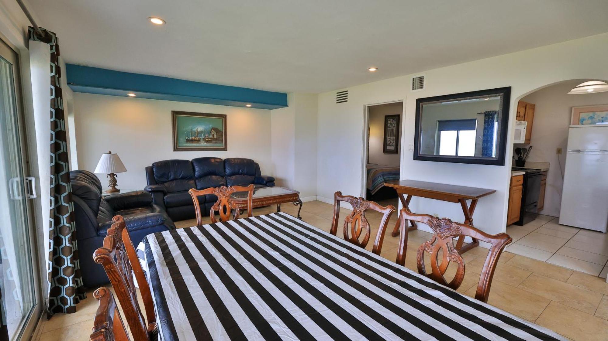 Driftwood Beach Motel Ormond Beach Exterior photo