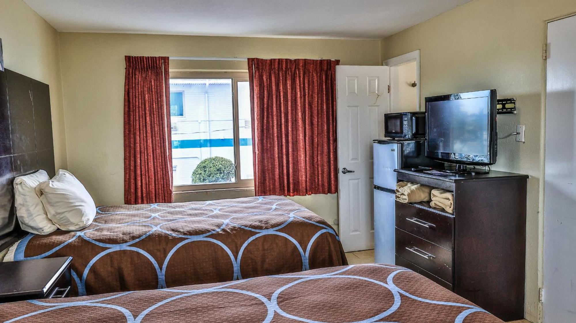 Driftwood Beach Motel Ormond Beach Exterior photo