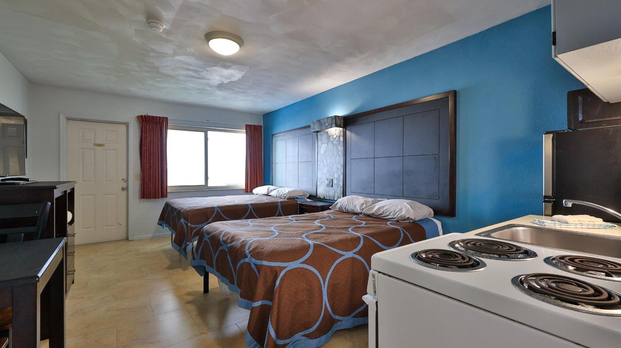 Driftwood Beach Motel Ormond Beach Exterior photo