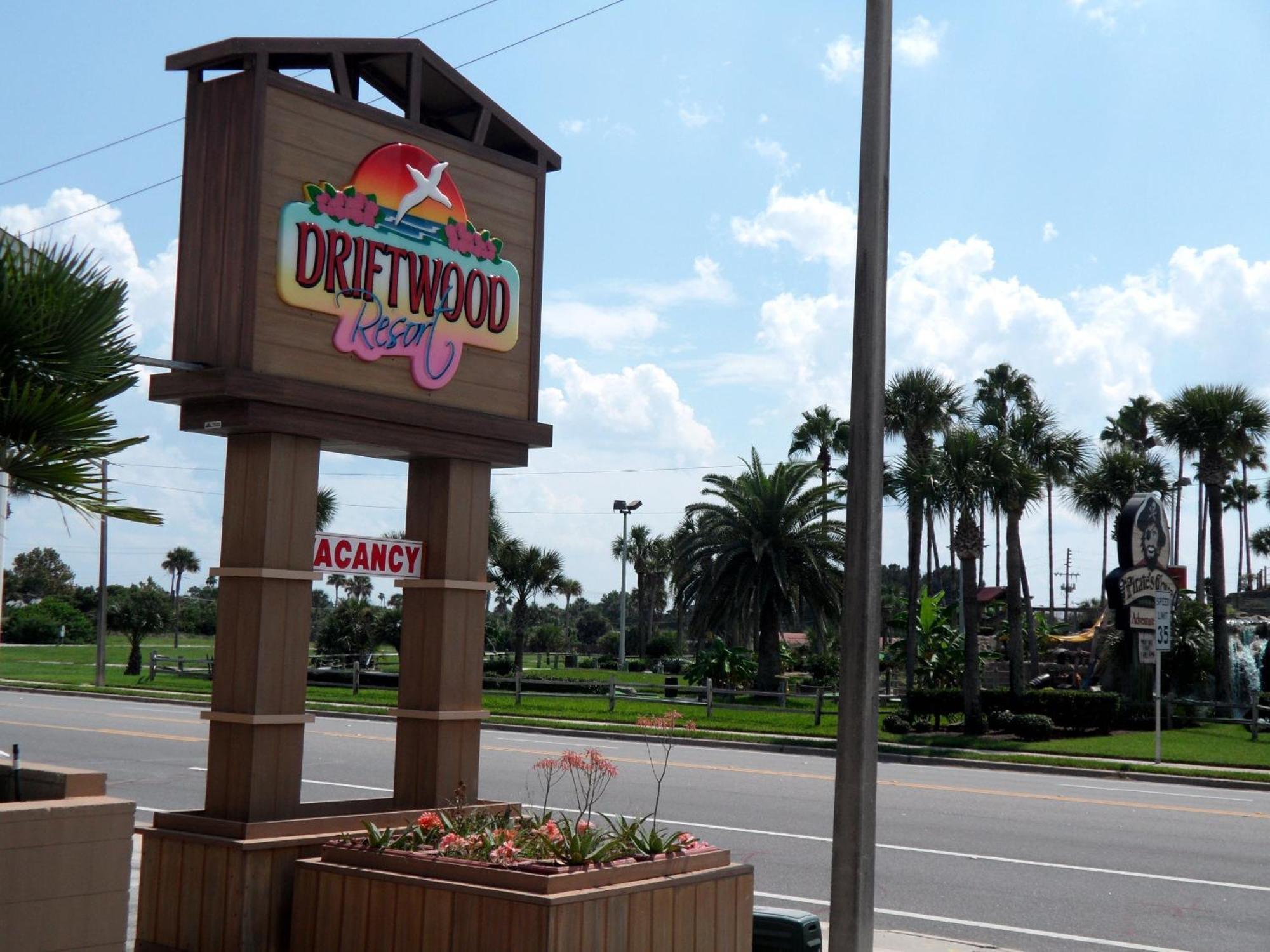 Driftwood Beach Motel Ormond Beach Exterior photo